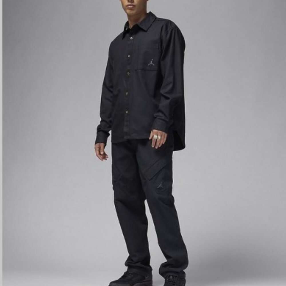 Air Jordan Essentials Button Down Shirt L